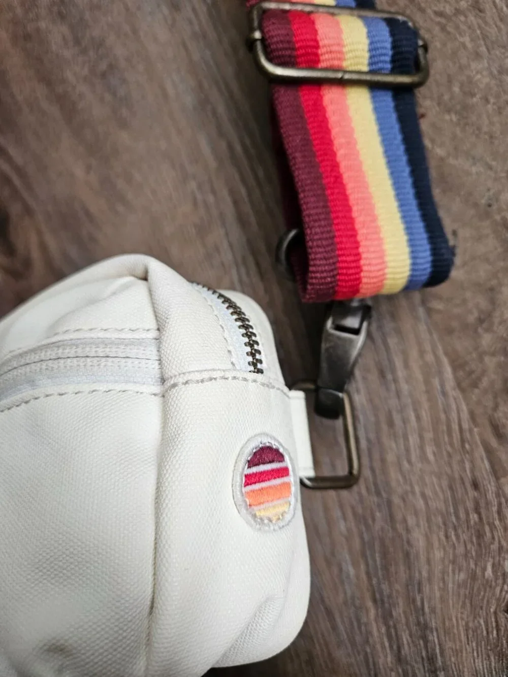Marine Layer crossbody belt sling bag fanny pack cream waxed cotton canvas exter - Picture 2 of 6